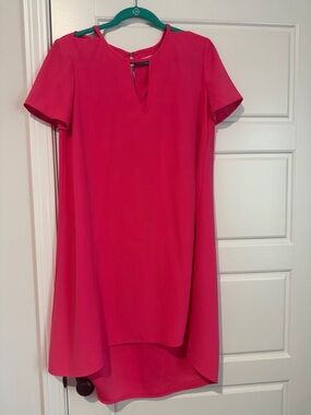 Trina Turk Hot Pink Short Sleeve Shift Dress